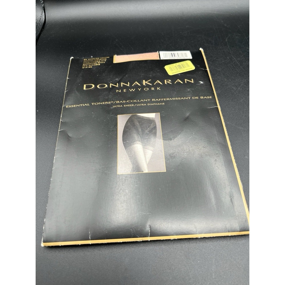 VTG DONNA KAREN HOSIERY Essential Toners Pantyhose Dark Nude Size M C10